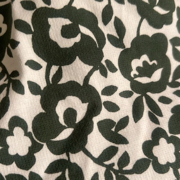 Janie & Jack green and white floral dress. Size 7 - Picture 3 of 6